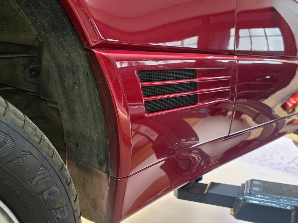 Image 51/100 of Mercedes-Benz 300 SL-24 (1991)