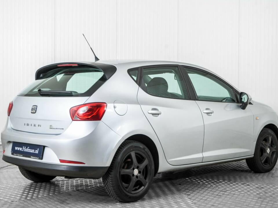 Immagine 2/44 di SEAT Ibiza 1.2 TDI (2012)