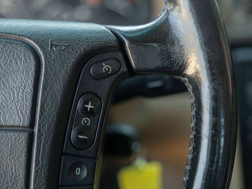 Bild 48/50 von BMW 725tds (1997)