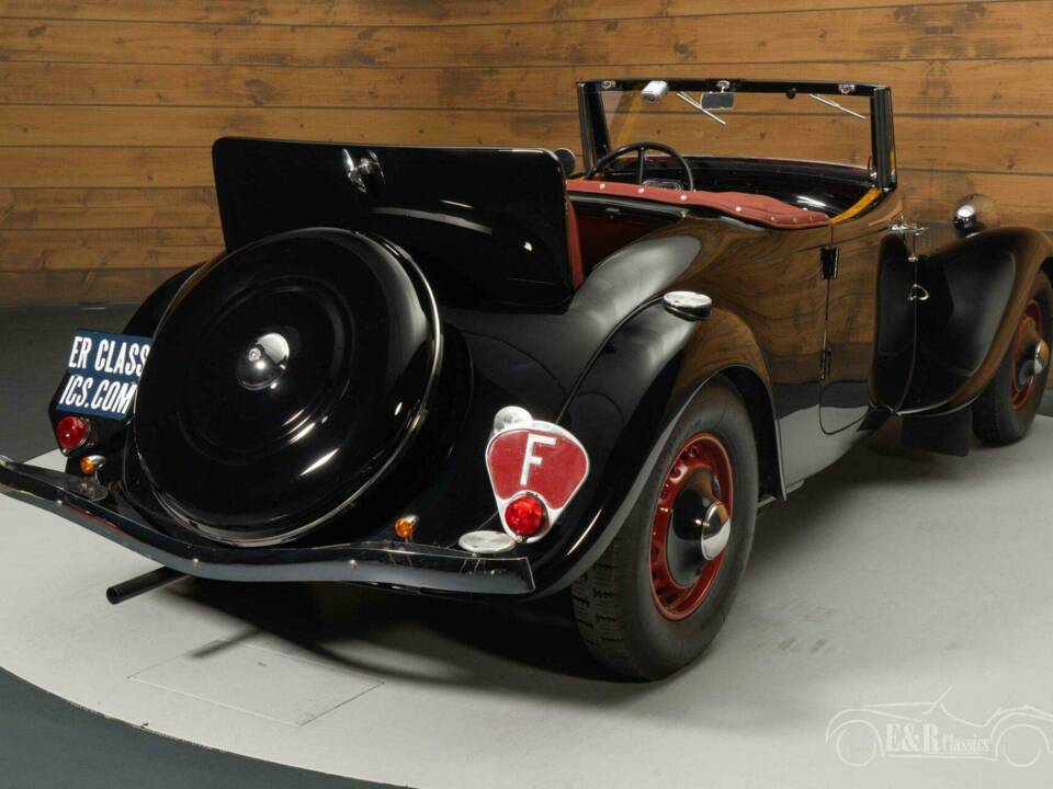 Afbeelding 8/19 van Citroën Traction Avant 11 BL Légère (1937)