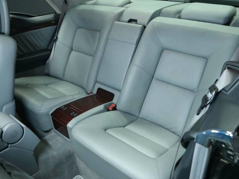 Bild 25/50 von Mercedes-Benz CL 420 (1998)