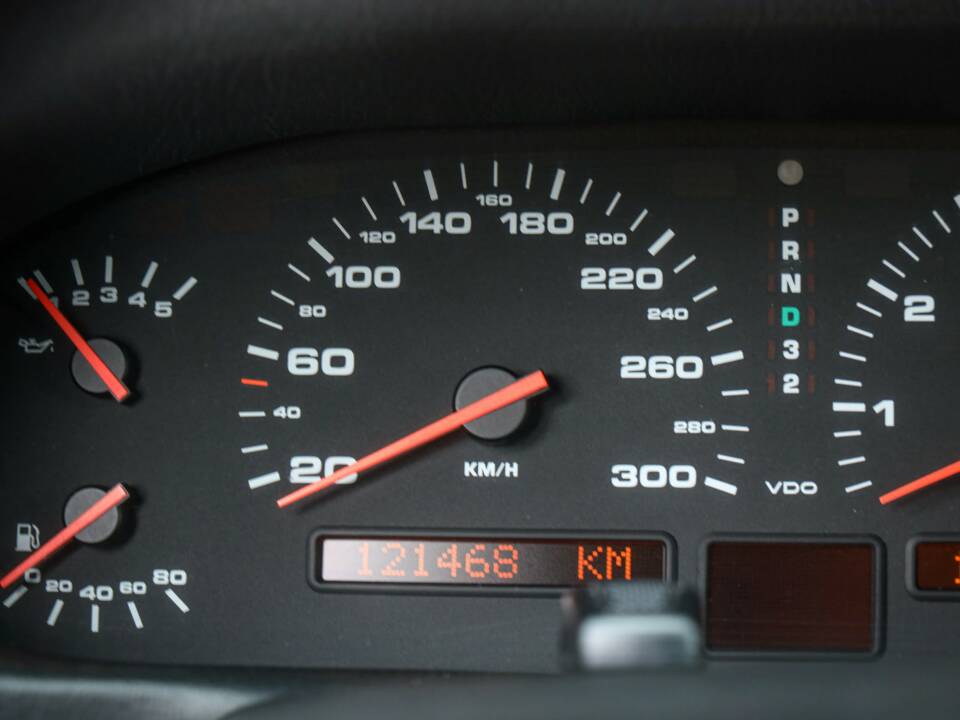 Afbeelding 29/50 van Porsche 928 GTS (1994)