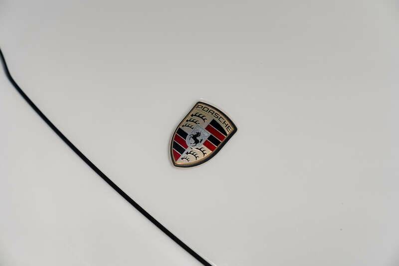 Bild 16/50 von Porsche Panamera 4S (2010)