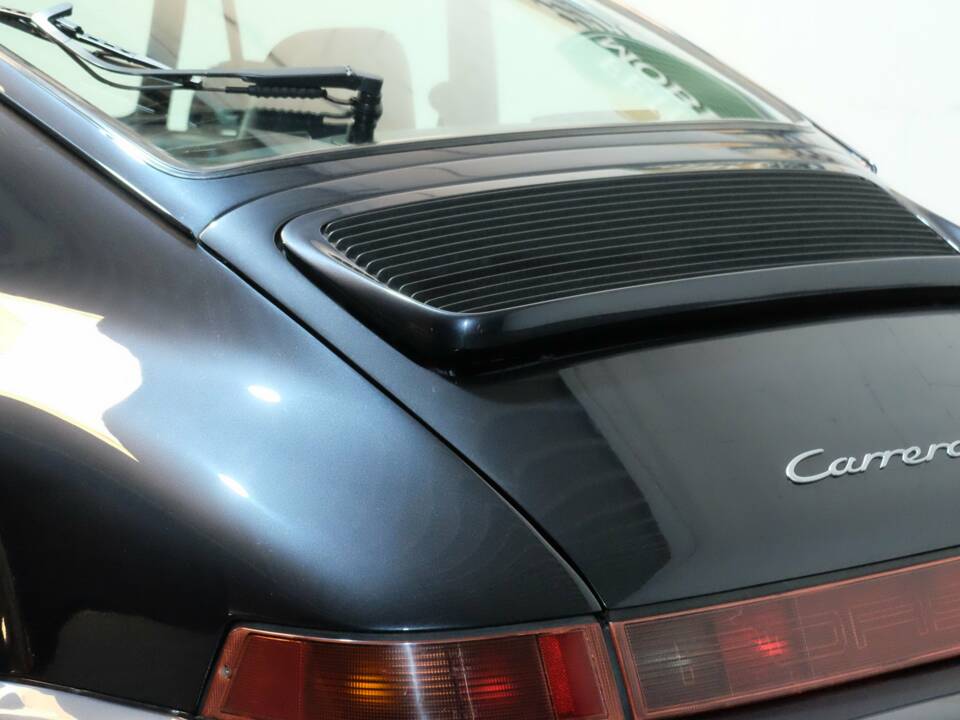 Imagen 19/26 de Porsche 911 Carrera 4 (1992)
