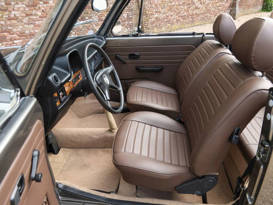 Image 50/50 of Volkswagen Beetle 1303 (1979)