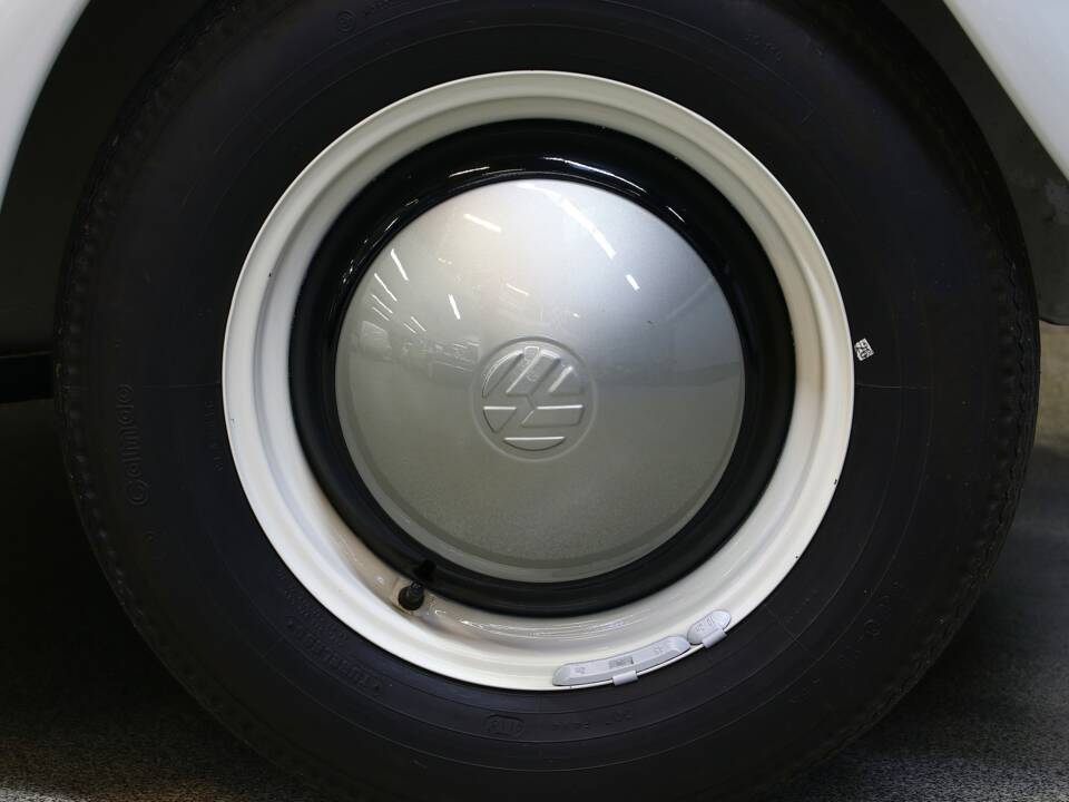 Image 27/39 of Volkswagen Escarabajo 1200 A (1965)