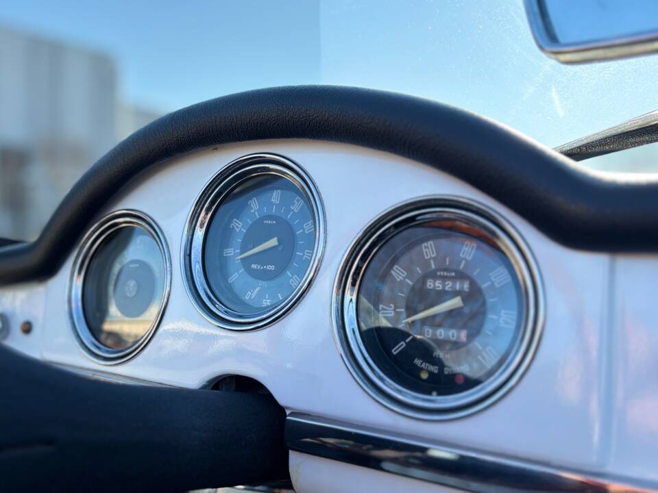 Bild 9/28 von Alfa Romeo Giulietta Spider (1961)