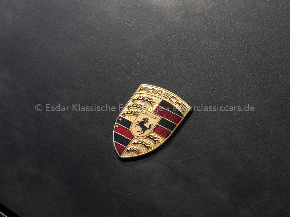 Bild 17/29 von Porsche 911 Carrera 4 (1996)