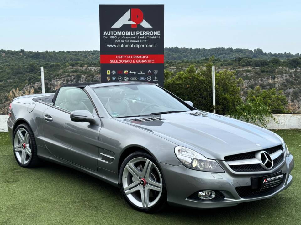 Imagen 33/34 de Mercedes-Benz SL 350 (2010)