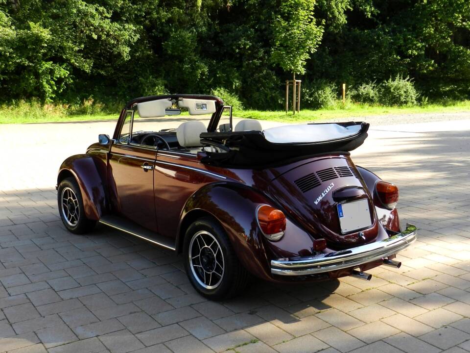 Image 4/54 de Volkswagen Beetle 1303 LS (1978)