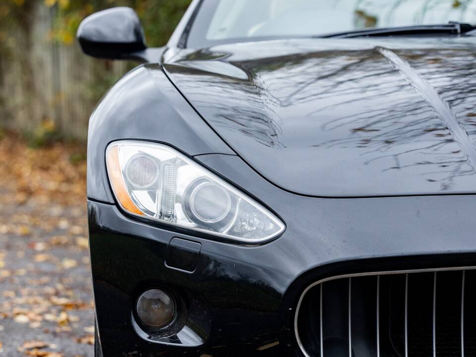Bild 25/50 von Maserati GranTurismo 4.2 (2008)