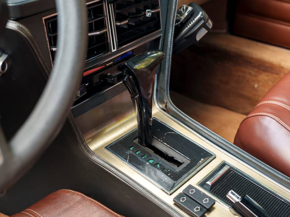 Image 24/33 de Citroën SM (1971)