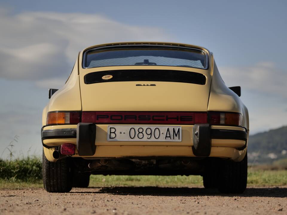 Image 10/77 de Porsche 911 2.7 S (1974)