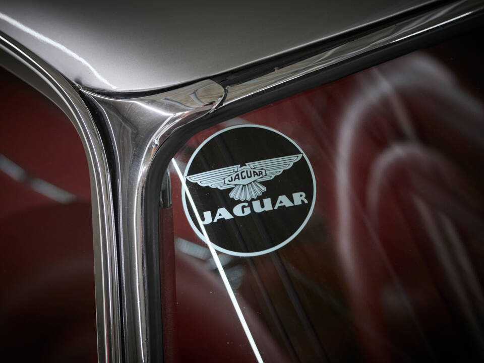 Immagine 25/99 di Jaguar E-Type 3.8 (1964)