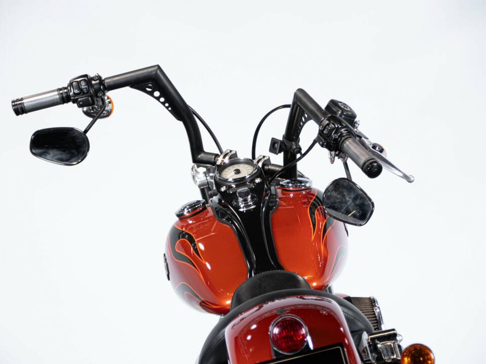 Bild 46/50 von Harley-Davidson DUMMY (2010)