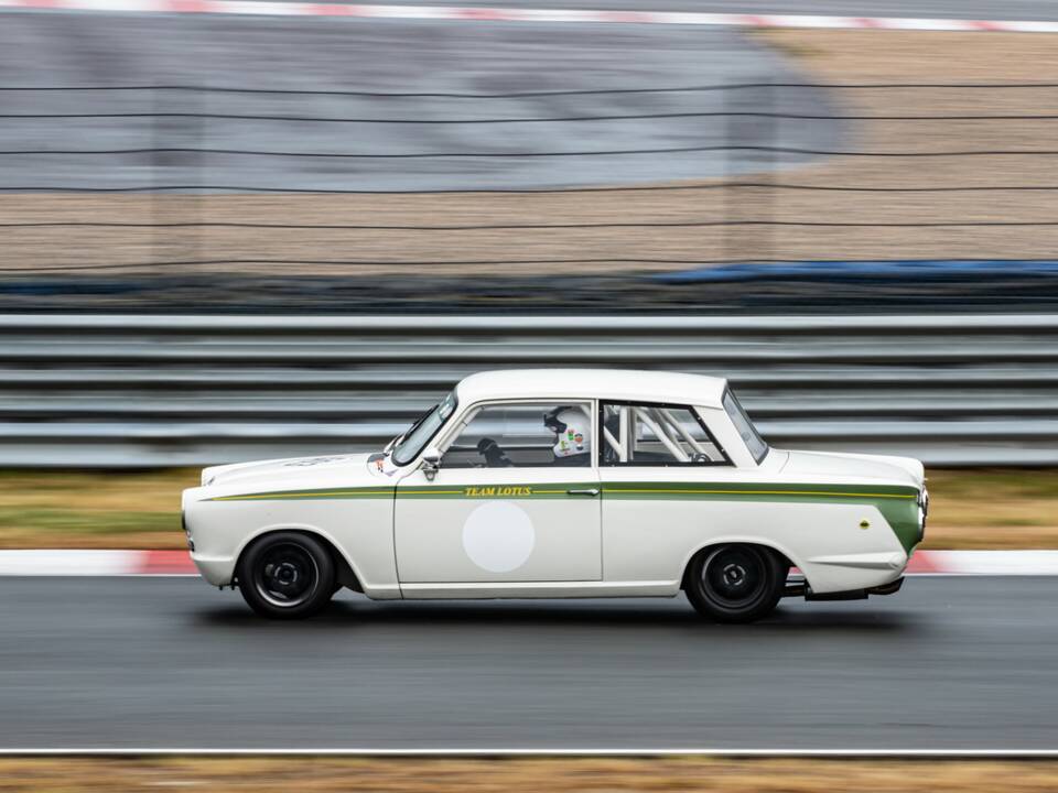 Afbeelding 15/31 van Ford Lotus Cortina (1963)