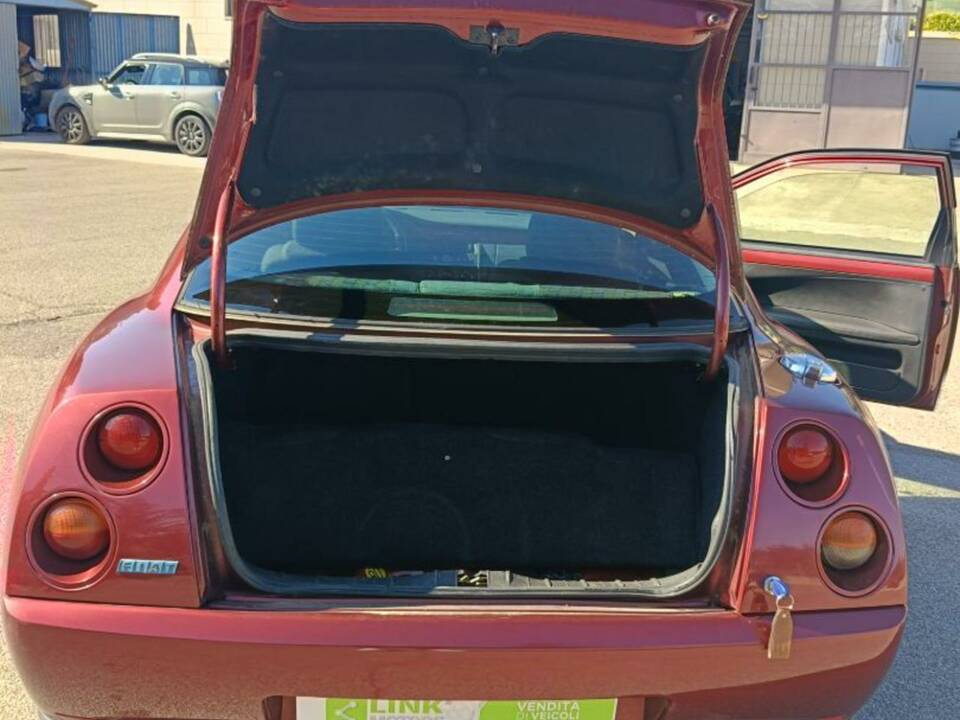 Image 24/50 of FIAT Coupé 1.8 16V (1997)
