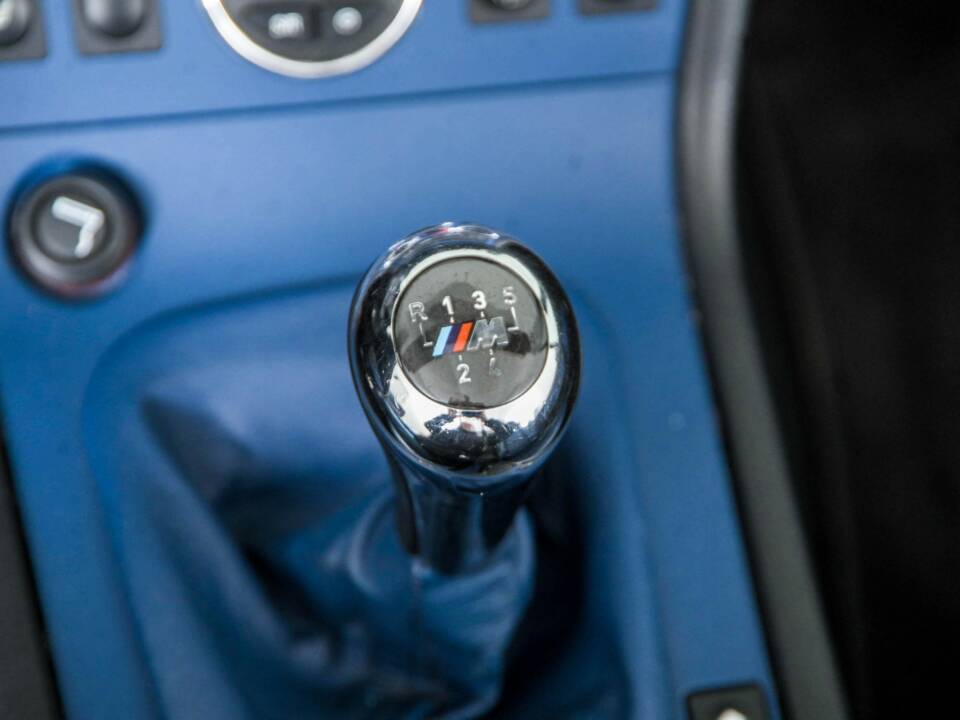 Bild 29/50 von BMW Z3 1.9i (2000)