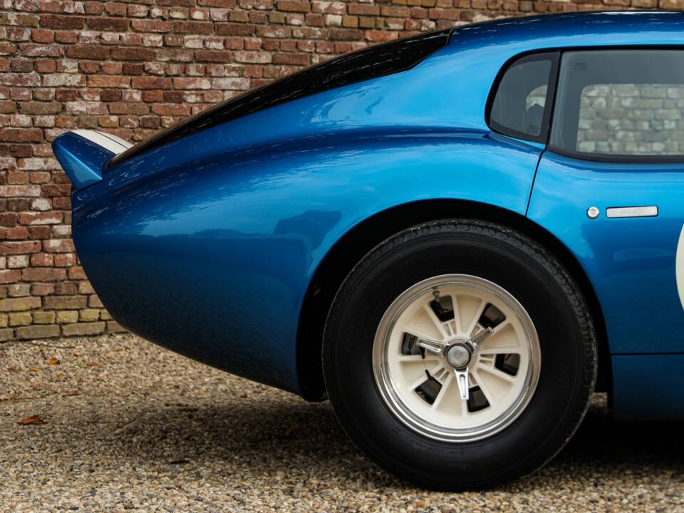 Afbeelding 41/50 van Shelby Daytona Cobra Coupe (1964)