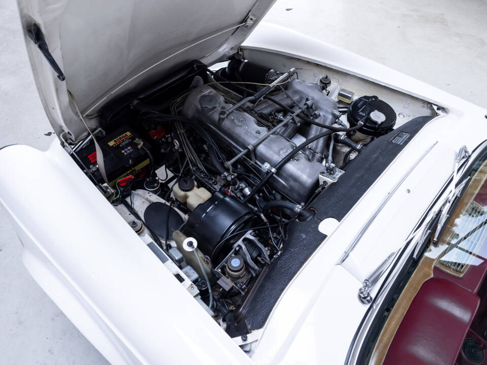 Image 26/29 de Mercedes-Benz 230 SL (1964)