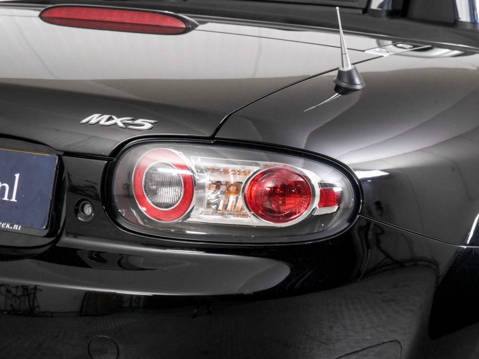 Image 35/50 of Mazda MX-5 1.8 (2007)