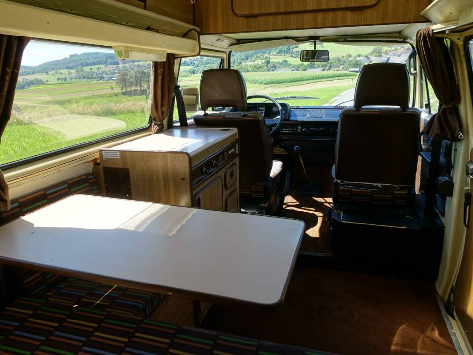 Bild 19/36 von Volkswagen T3 Westfalia Joker 2.0 (1982)