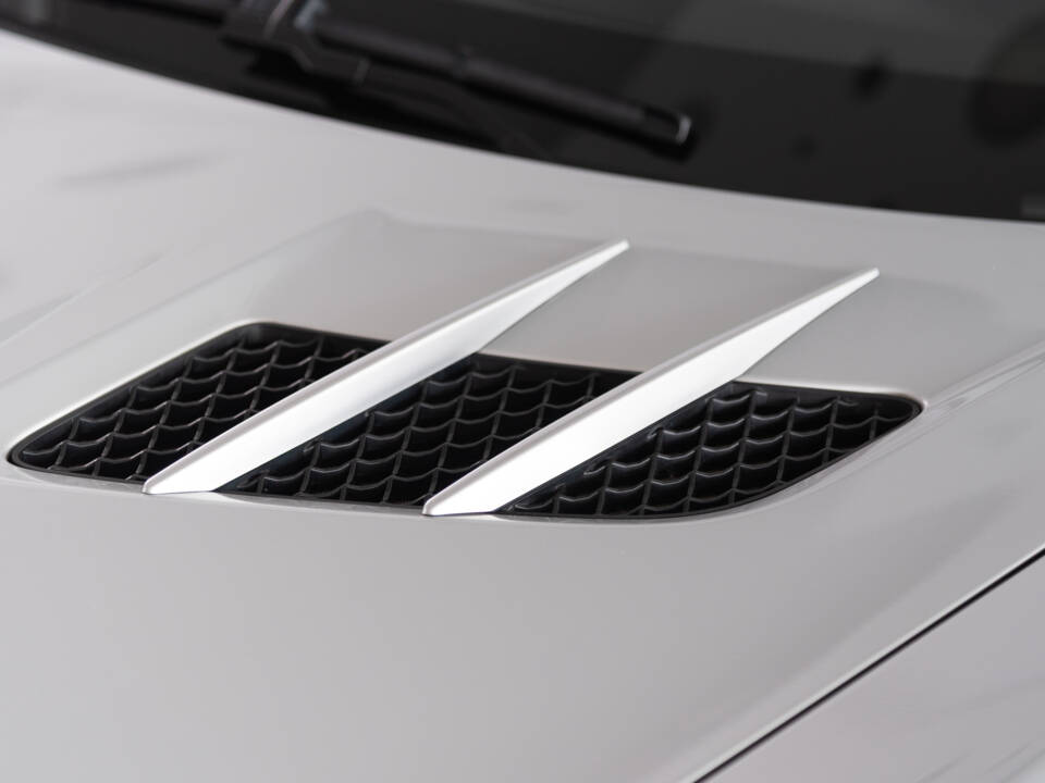 Image 21/48 of Mercedes-Benz SLS AMG Roadster (2012)