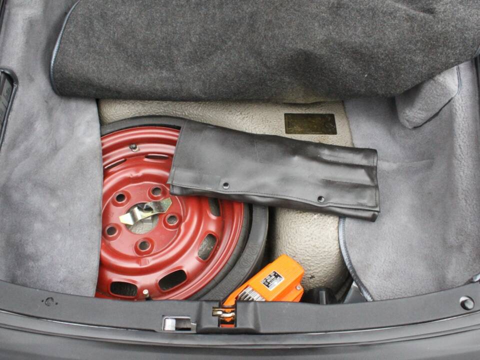 Bild 11/15 von Porsche 911 Carrera 3.2 "#250.000 911" (1987)