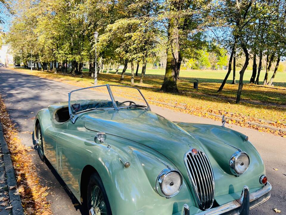 Imagen 12/20 de Jaguar XK 140 SE OTS (1955)