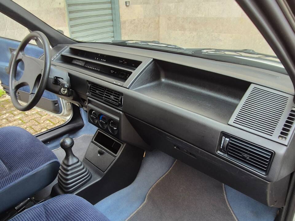 Immagine 122/193 di FIAT Tipo 1.4 DGT (1989)