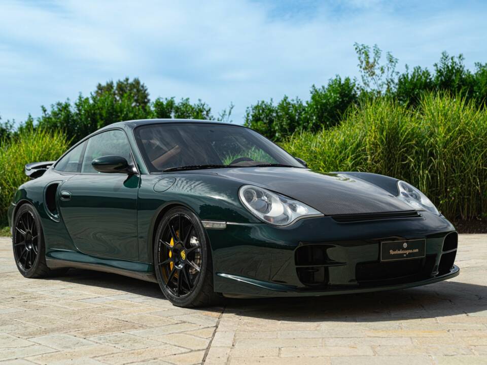 Image 2/50 de Porsche 911 Turbo (2001)
