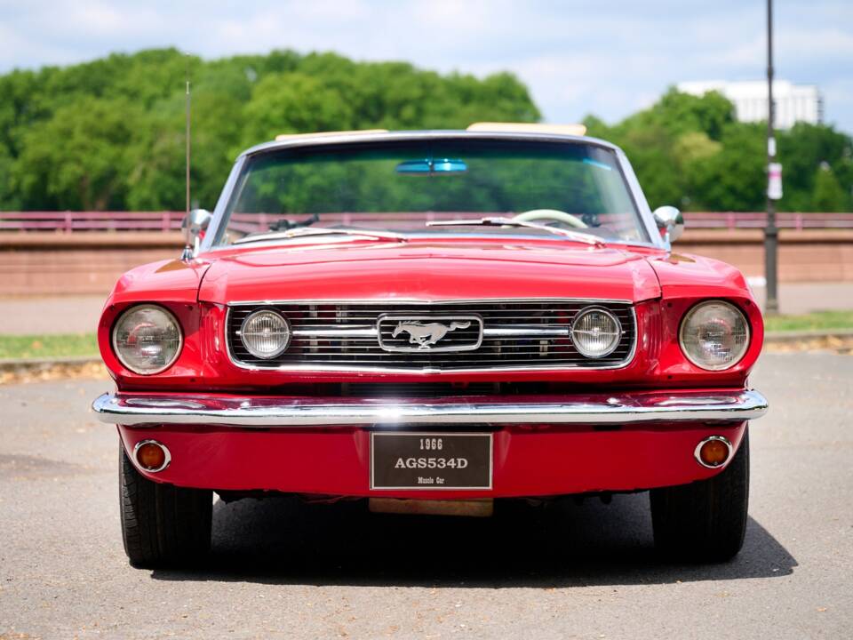 Immagine 6/50 di Ford Mustang 289 (1966)