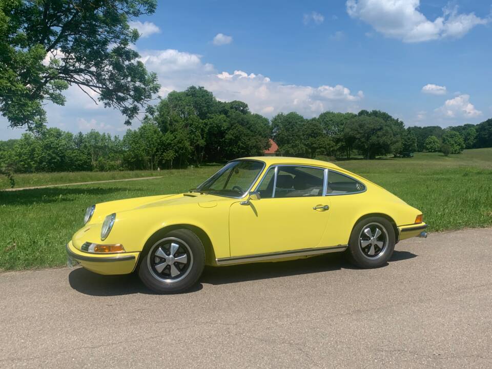 Image 2/22 de Porsche 911 2.4 T &quot;Ölklappe&quot; (1972)