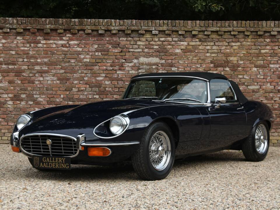Bild 7/50 von Jaguar E-Type V12 (1973)
