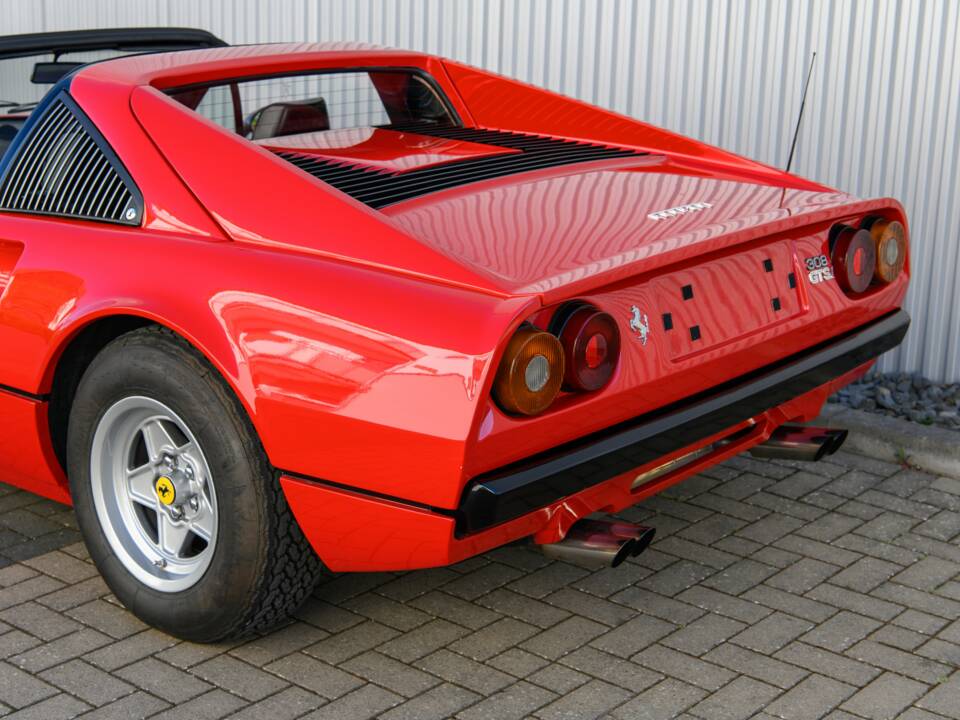 Bild 15/45 von Ferrari 308 GTSi (US) (1980)