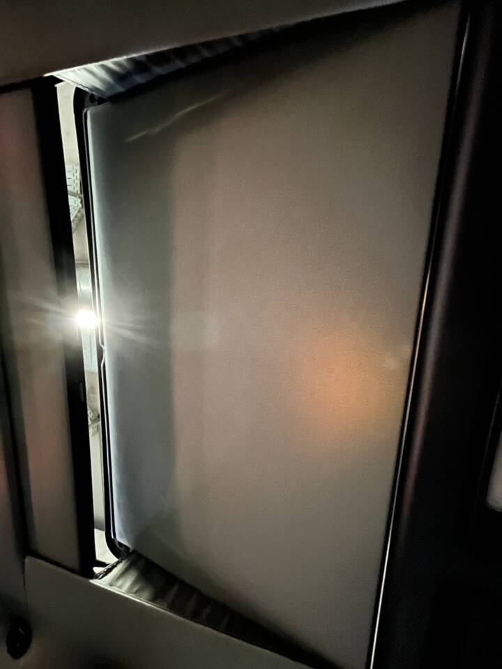 Afbeelding 46/74 van Mercedes-Benz 220 TE (1993)