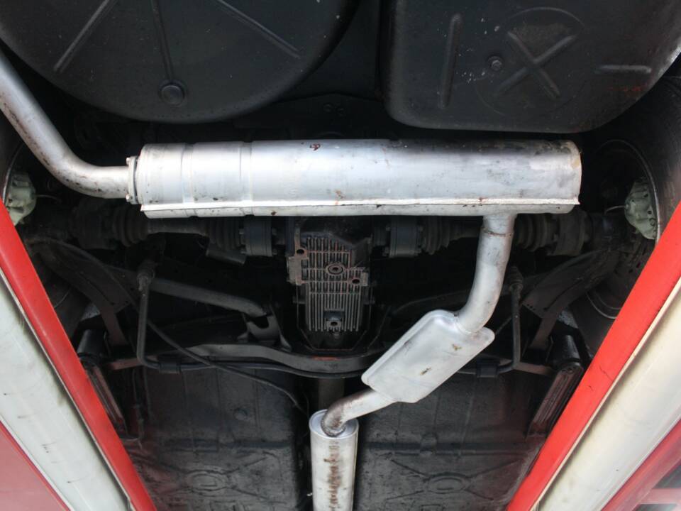 Image 27/50 of BMW 3.0 CSi (1973)