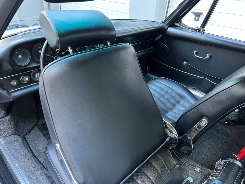Image 8/23 of Porsche 912 (1969)