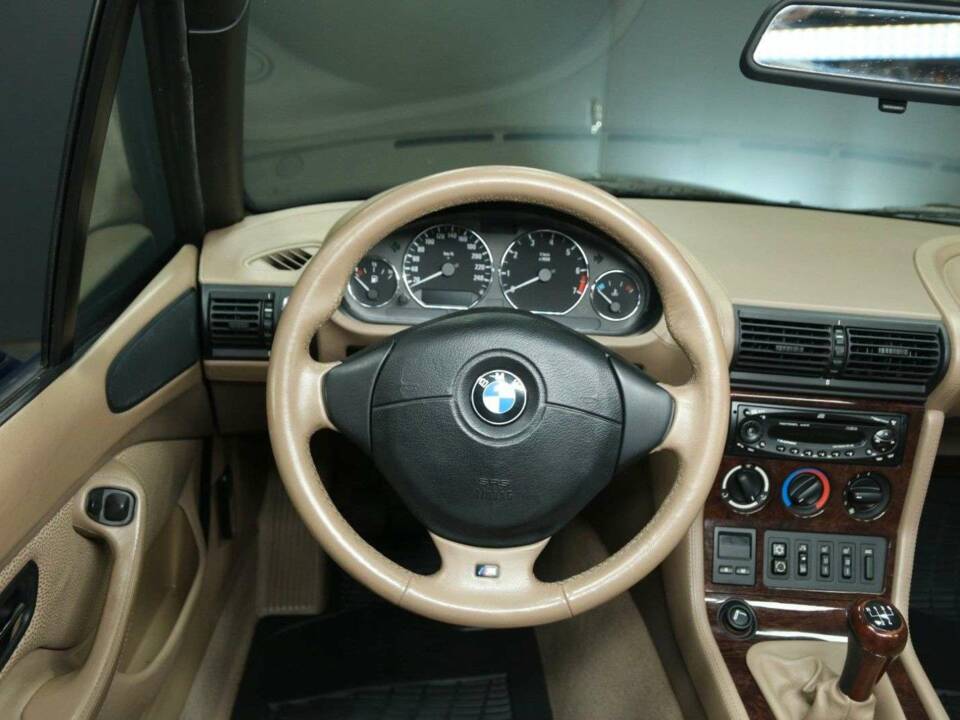 Immagine 13/30 di BMW Z3 2.8i (1999)