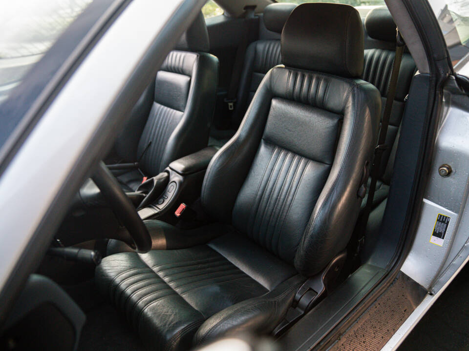 Immagine 22/46 di Alfa Romeo GTV 2.0 JTS (2003)