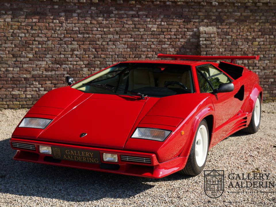 Bild 45/50 von Lamborghini Countach LP 5000 S QV (1988)