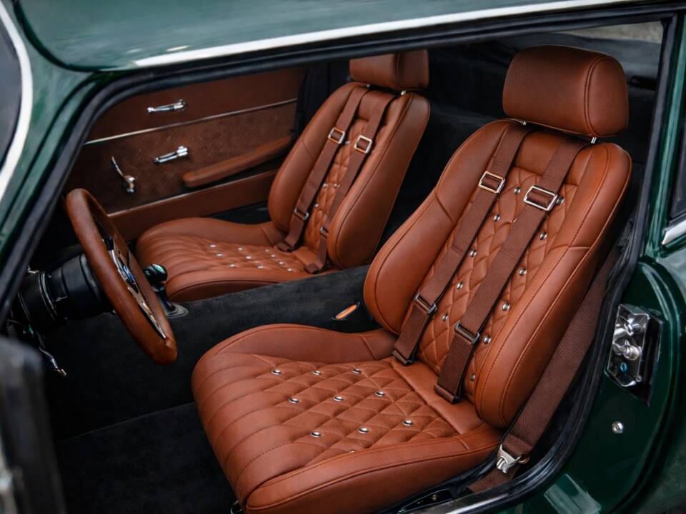 Image 6/12 of Triumph GT 6 Mk I (1968)