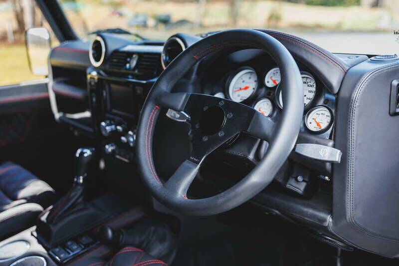 Bild 12/50 von Land Rover Defender Tophat (2007)