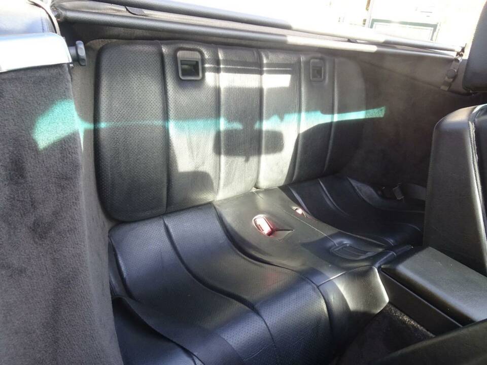 Afbeelding 40/45 van Mercedes-Benz 500 SL (1991)