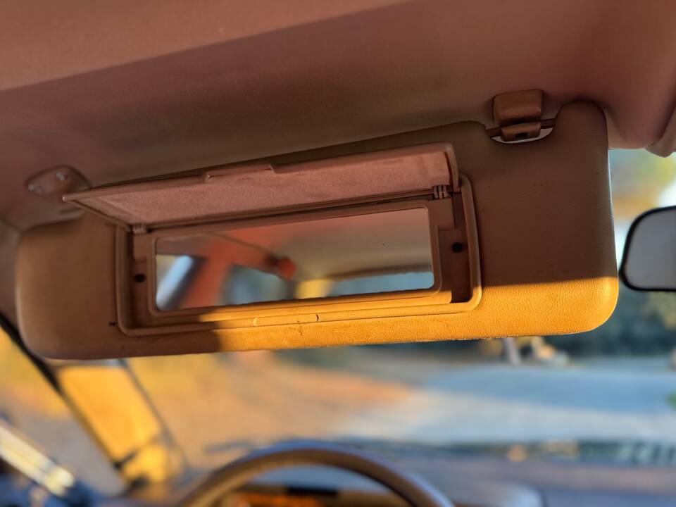 Image 32/40 of Jaguar Sovereign 3.6 (1989)