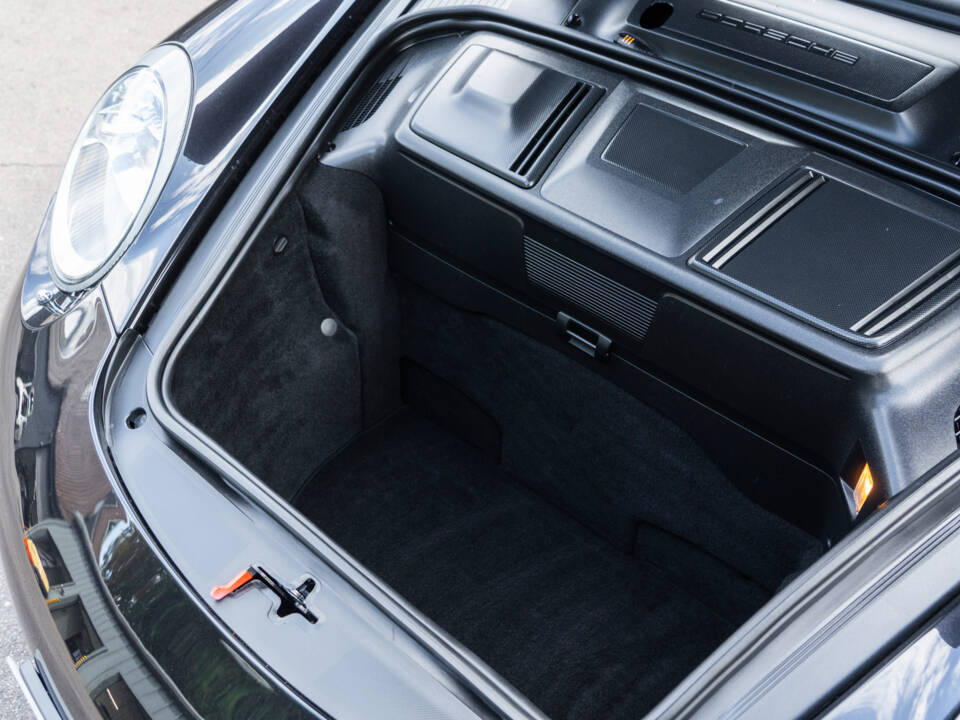 Imagen 19/51 de Porsche 911 Carrera 4 GTS (2012)
