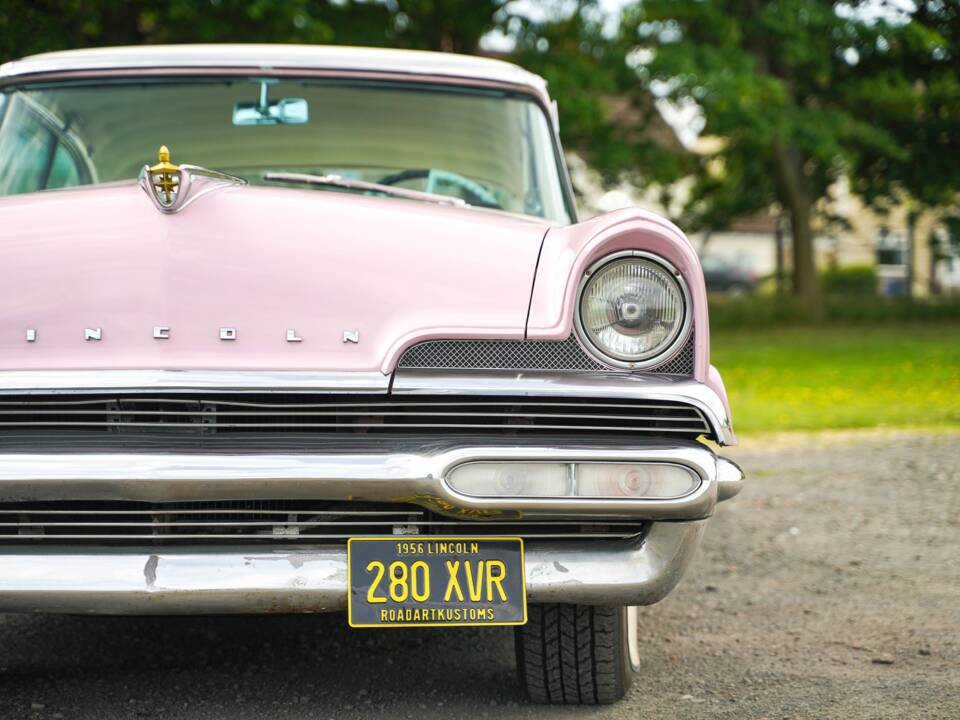 Image 27/50 de Lincoln Premiere Hardtop Coupé (1956)