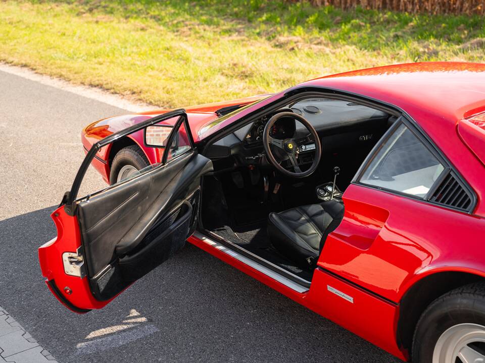 Afbeelding 23/43 van Ferrari 308 GTBi (1982)