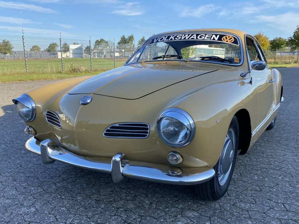 Bild 2/61 von Volkswagen Karmann Ghia 1600 (1970)