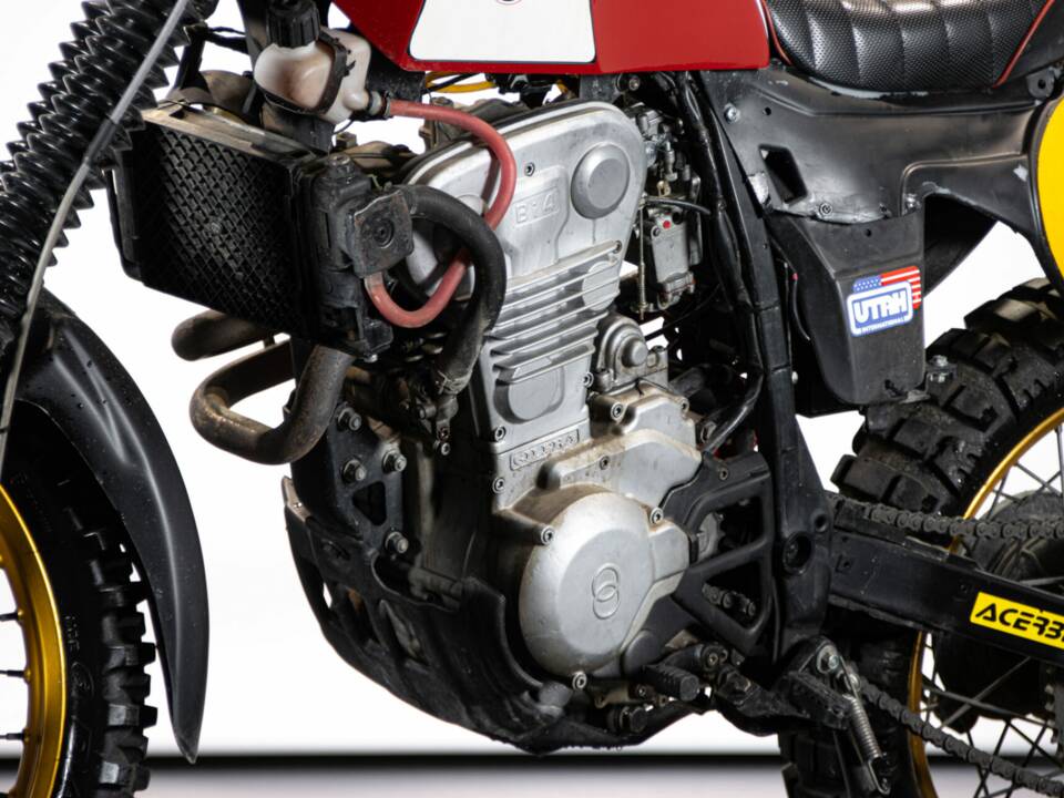 Bild 40/50 von Gilera Dakota 350 (1986)
